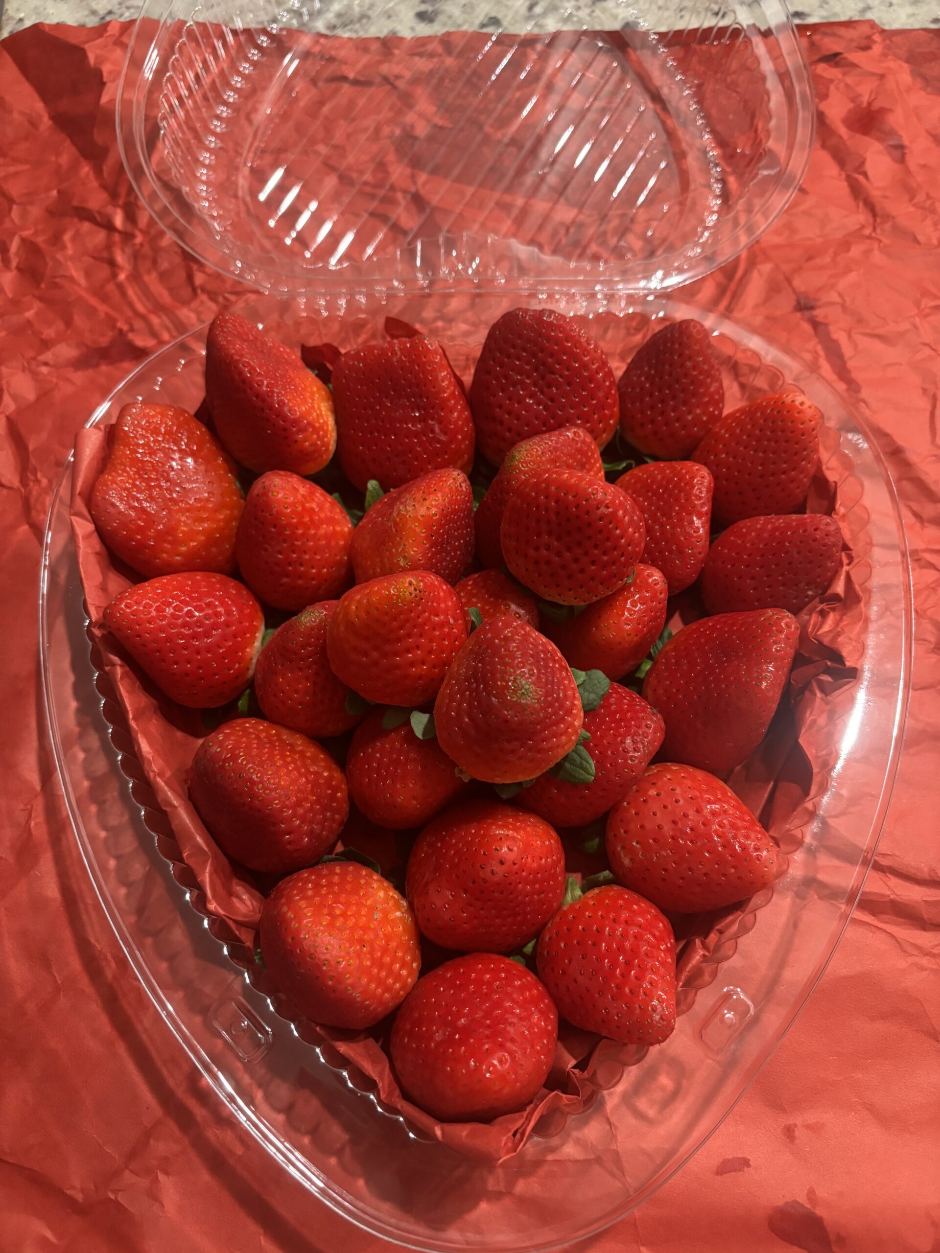 Heart Shaped Strawberry Container - SWFL Produce